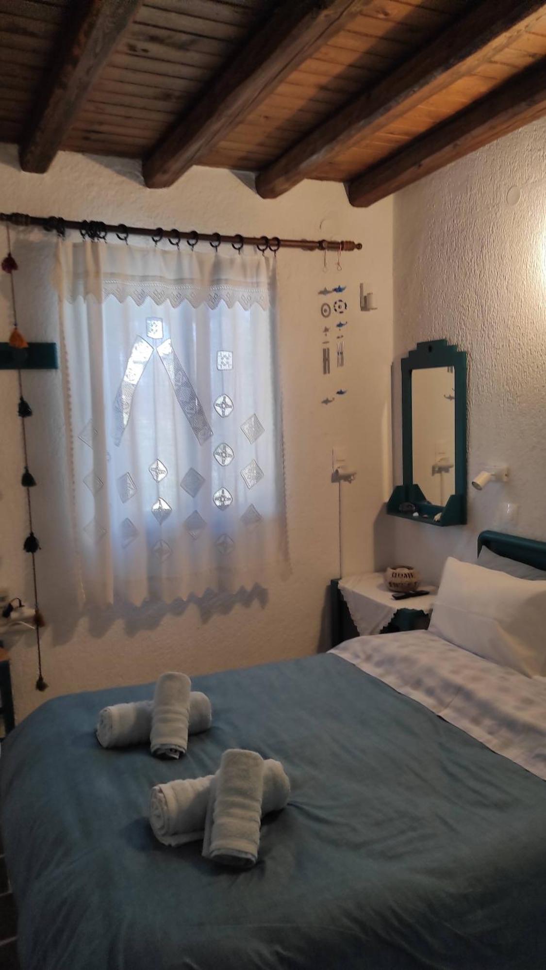 Chrysa'S Cottage House Karystos  Ngoại thất bức ảnh